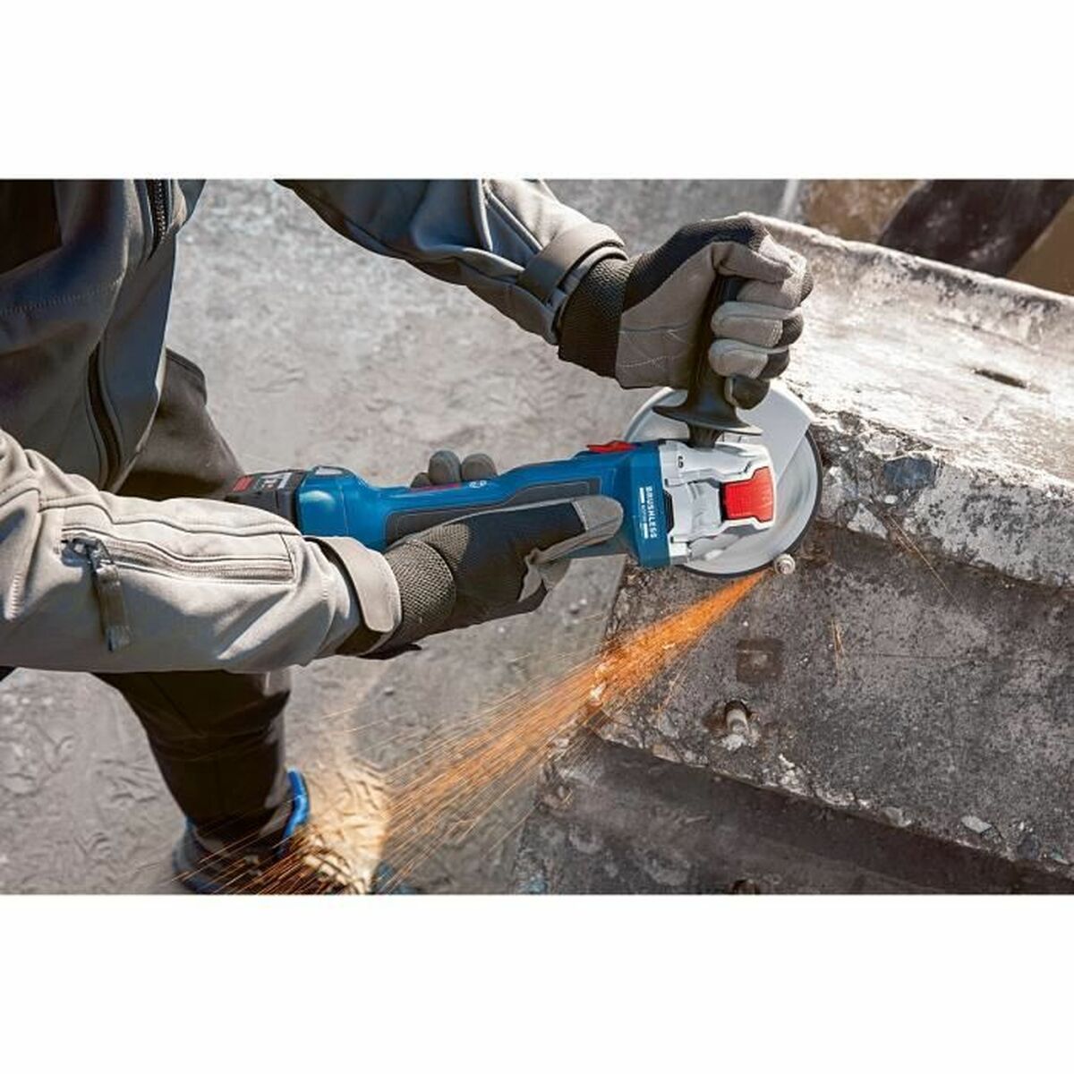 Vinkelslip BOSCH 06019H9102 700 W